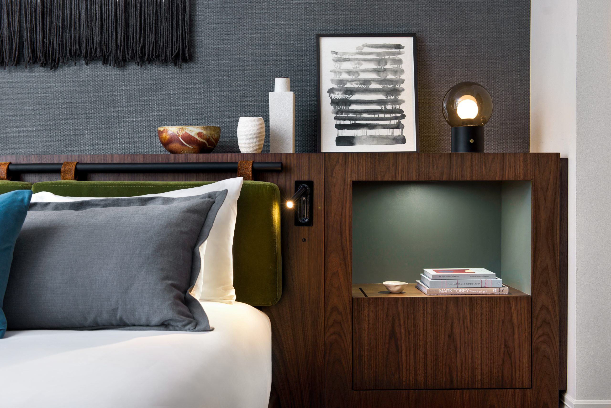 alexis hotel | detail | image 4