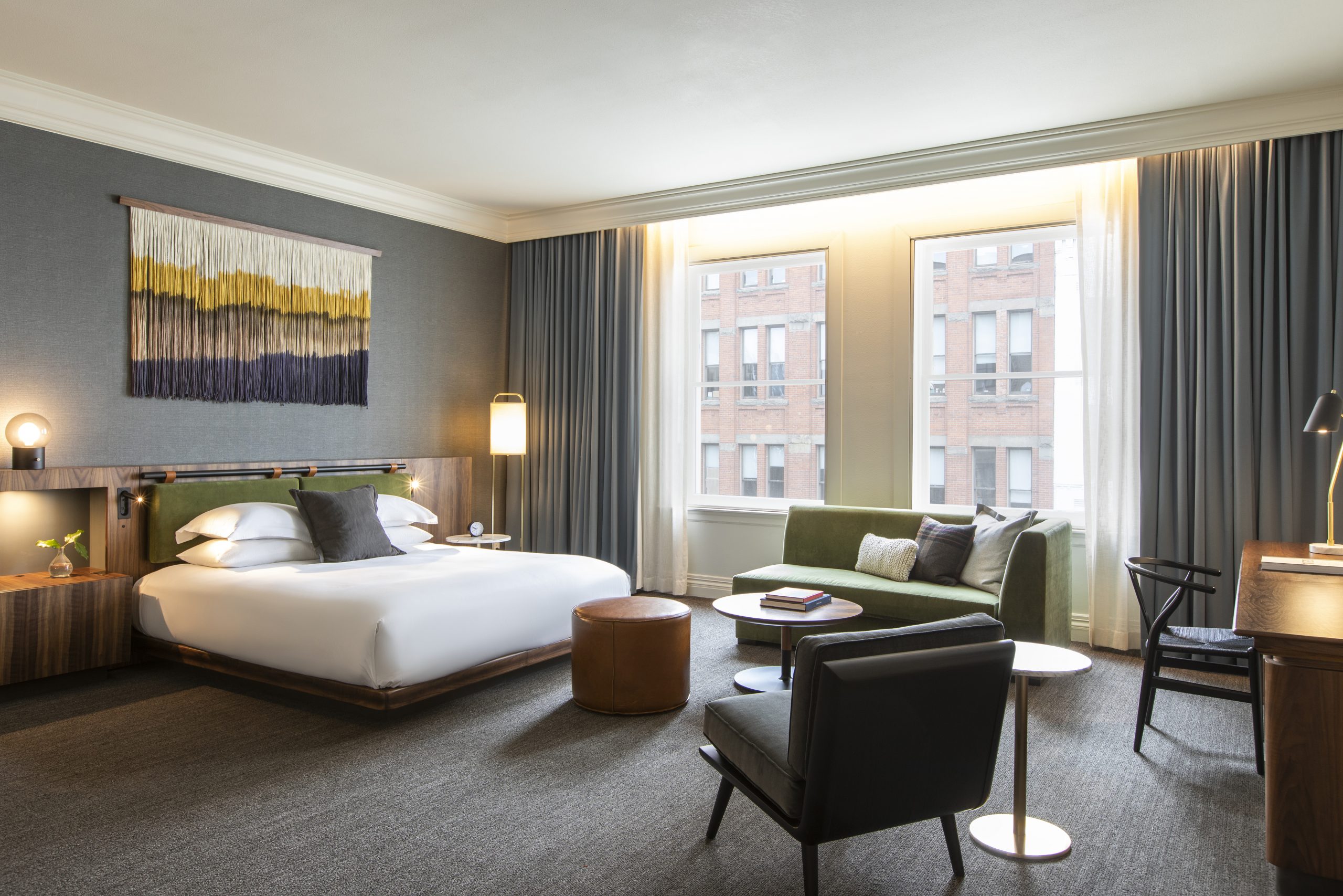 alexis hotel | suite | image 9