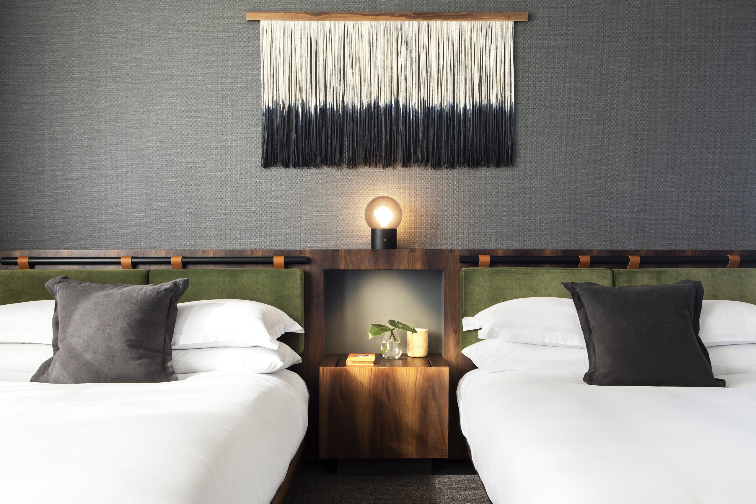 alexis hotel | detail | image 7