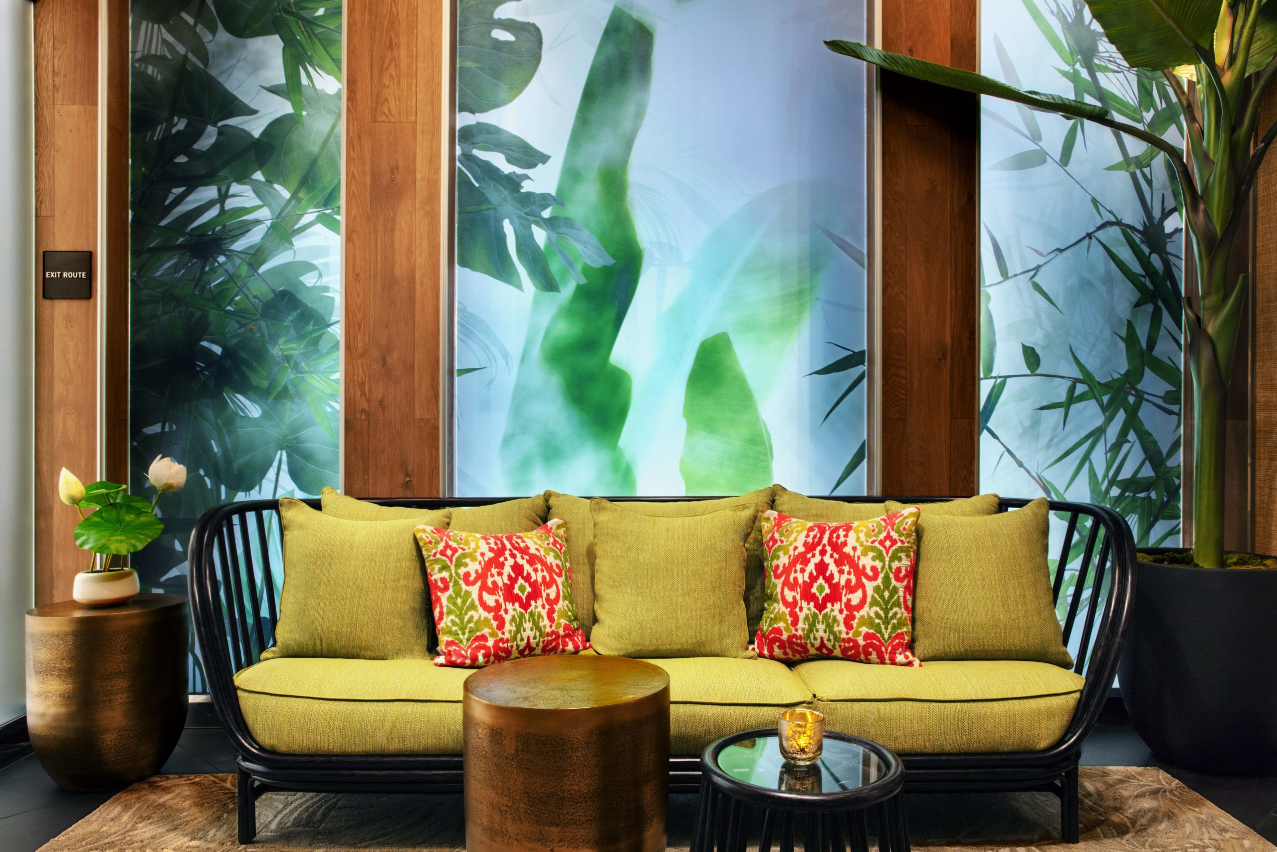 o skin care + spa | garden lounge | image 12