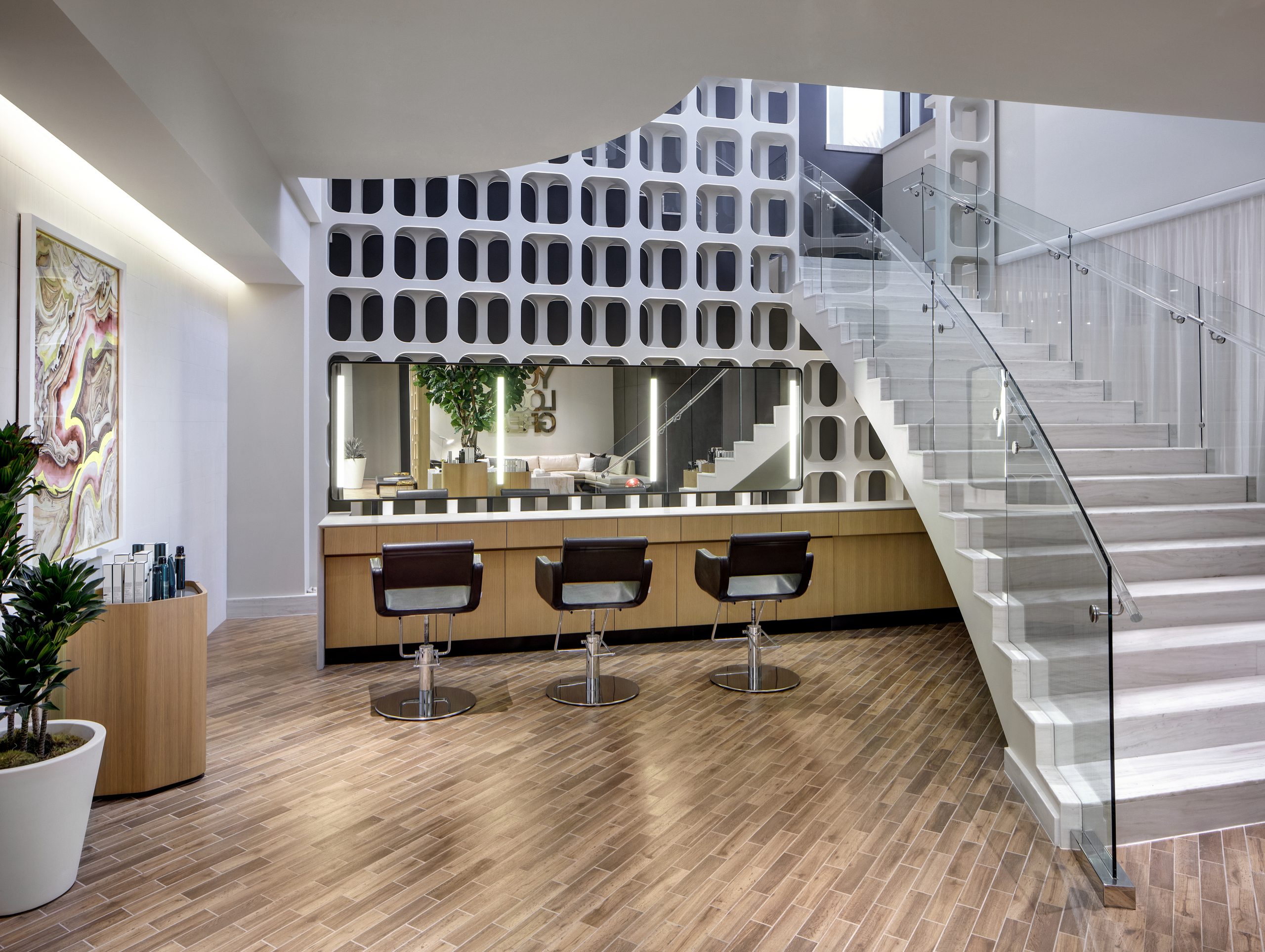 the salon at red rock | lobby/styling | image 1