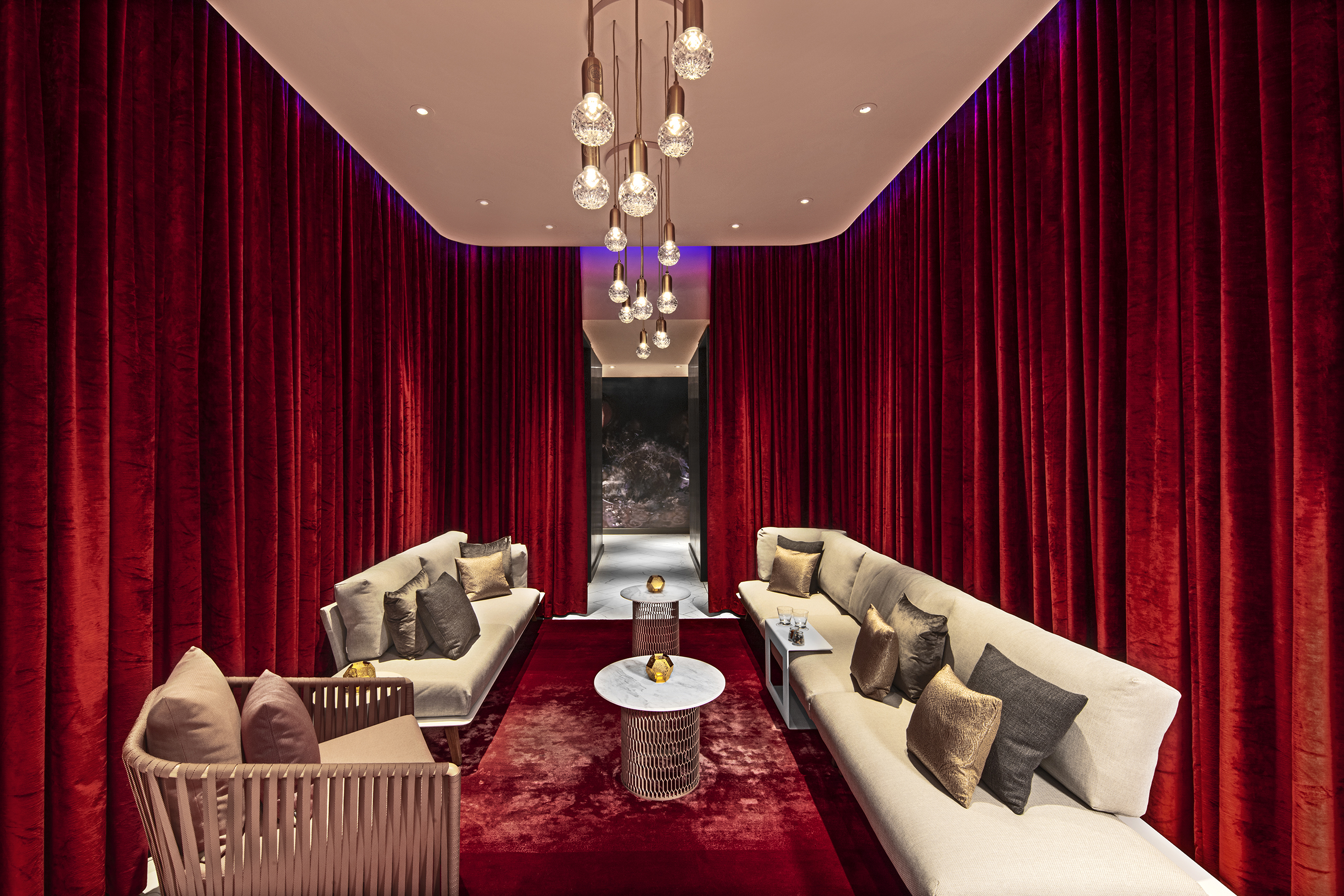 away spa | lounge | image 8