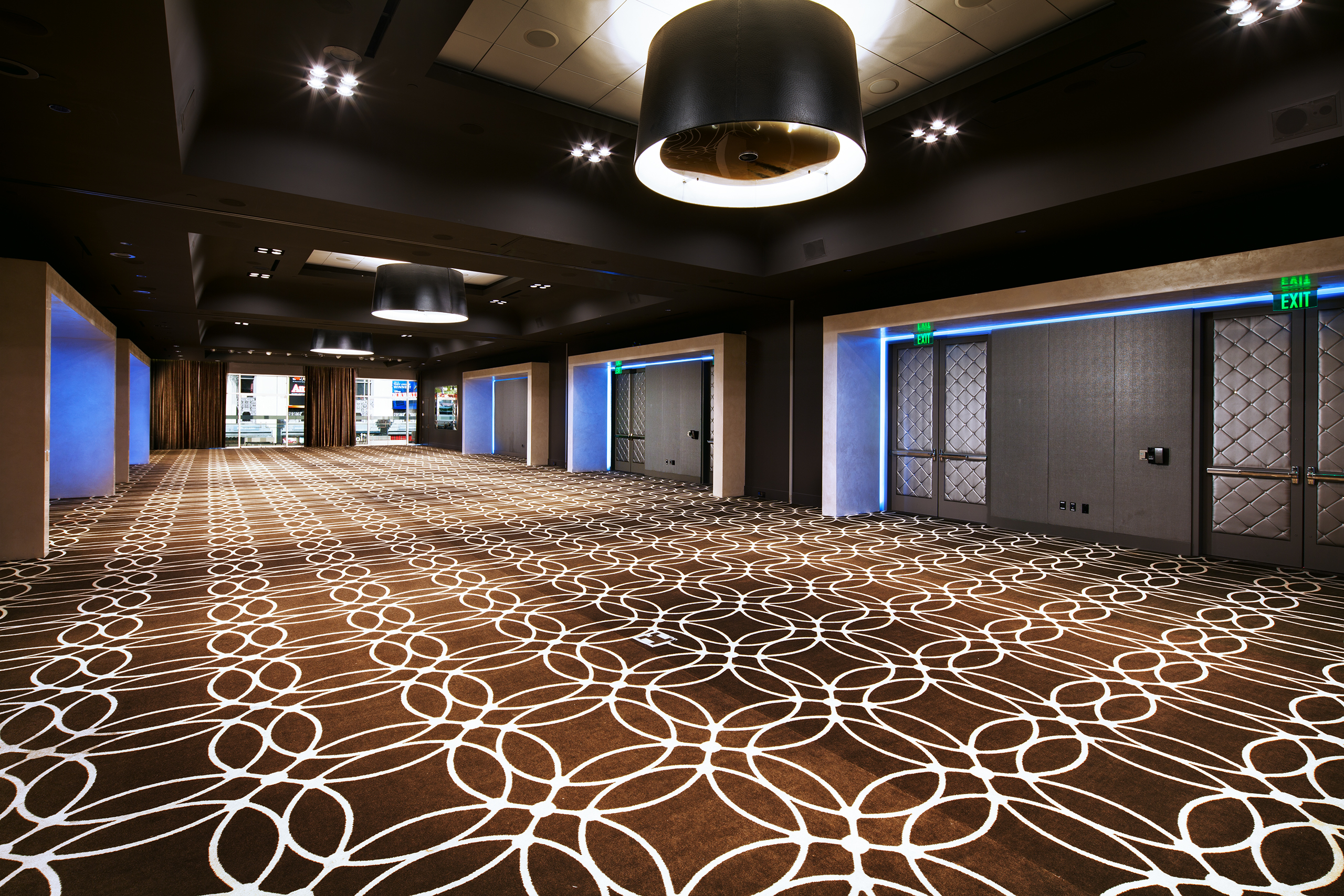 w hollywood | great room | image 13