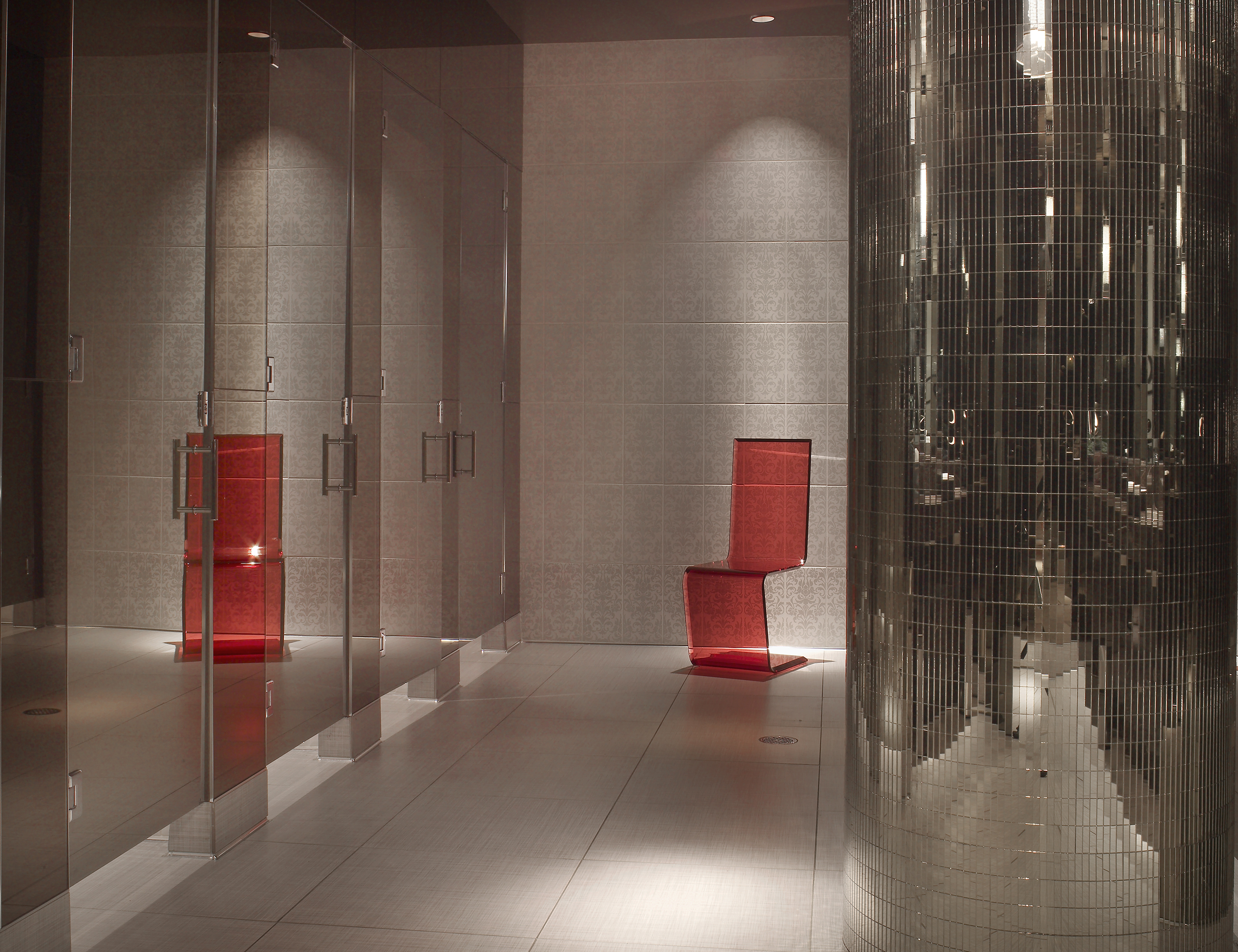 w hollywood | restroom | image 17