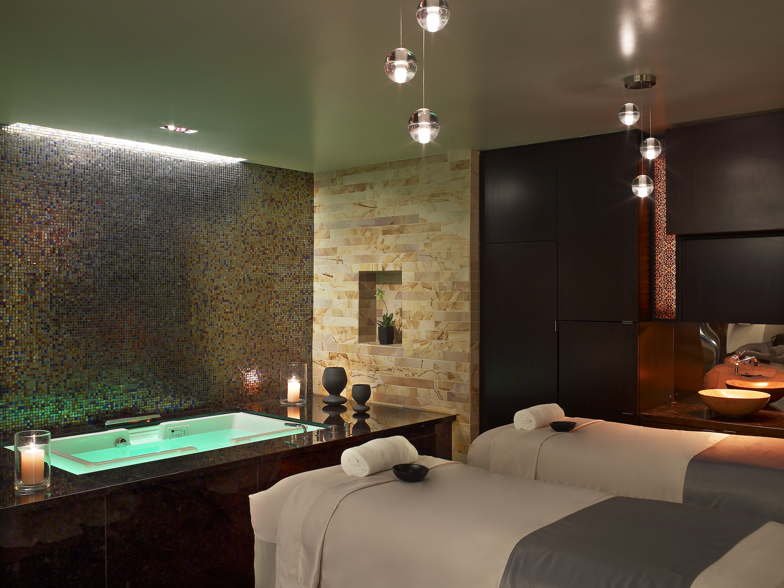 sè spa at hotel palomar | treatment suite | image 17